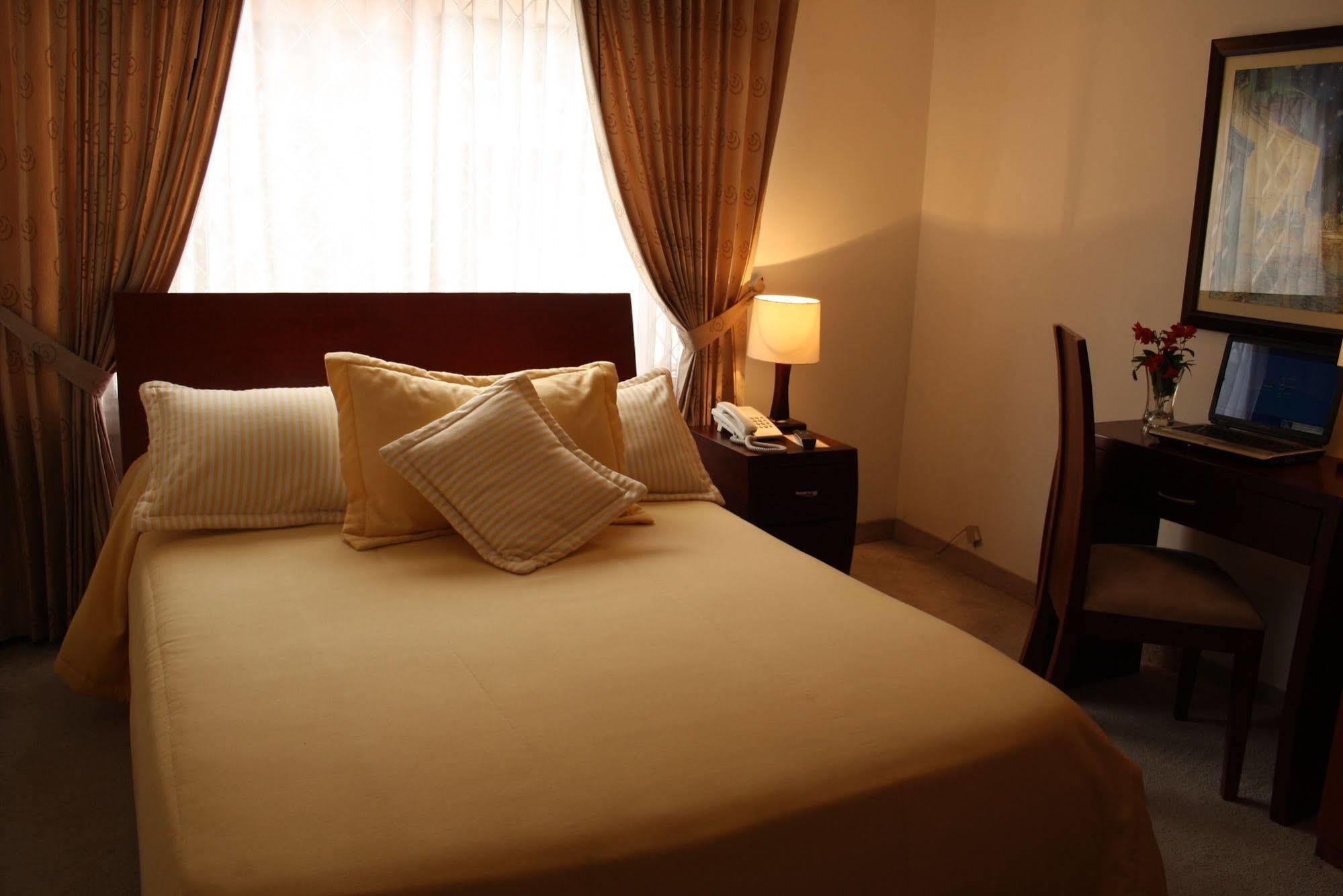 Balmoral Casa & 3* Bogotá