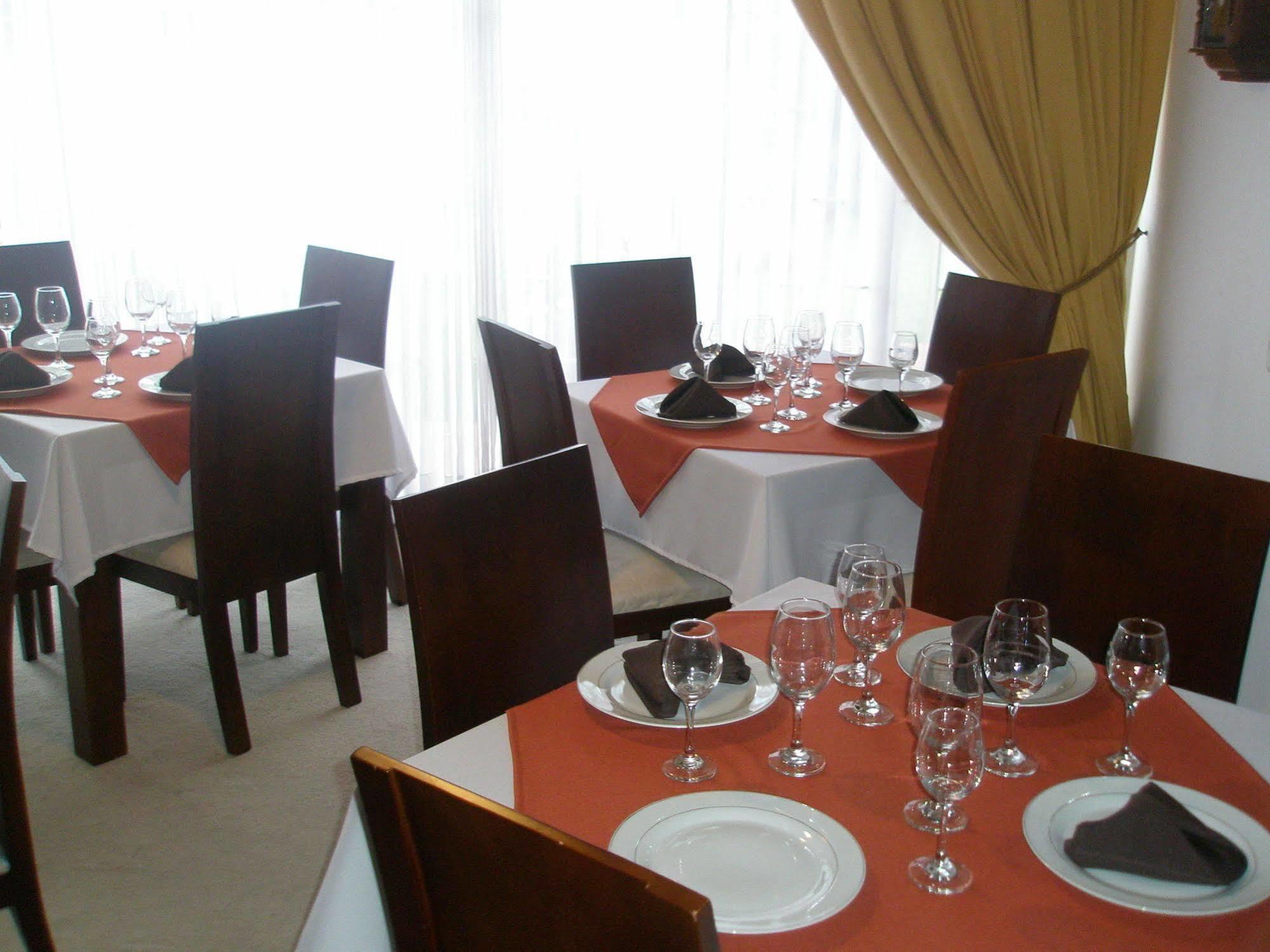 Hotel Balmoral Casa & 3*