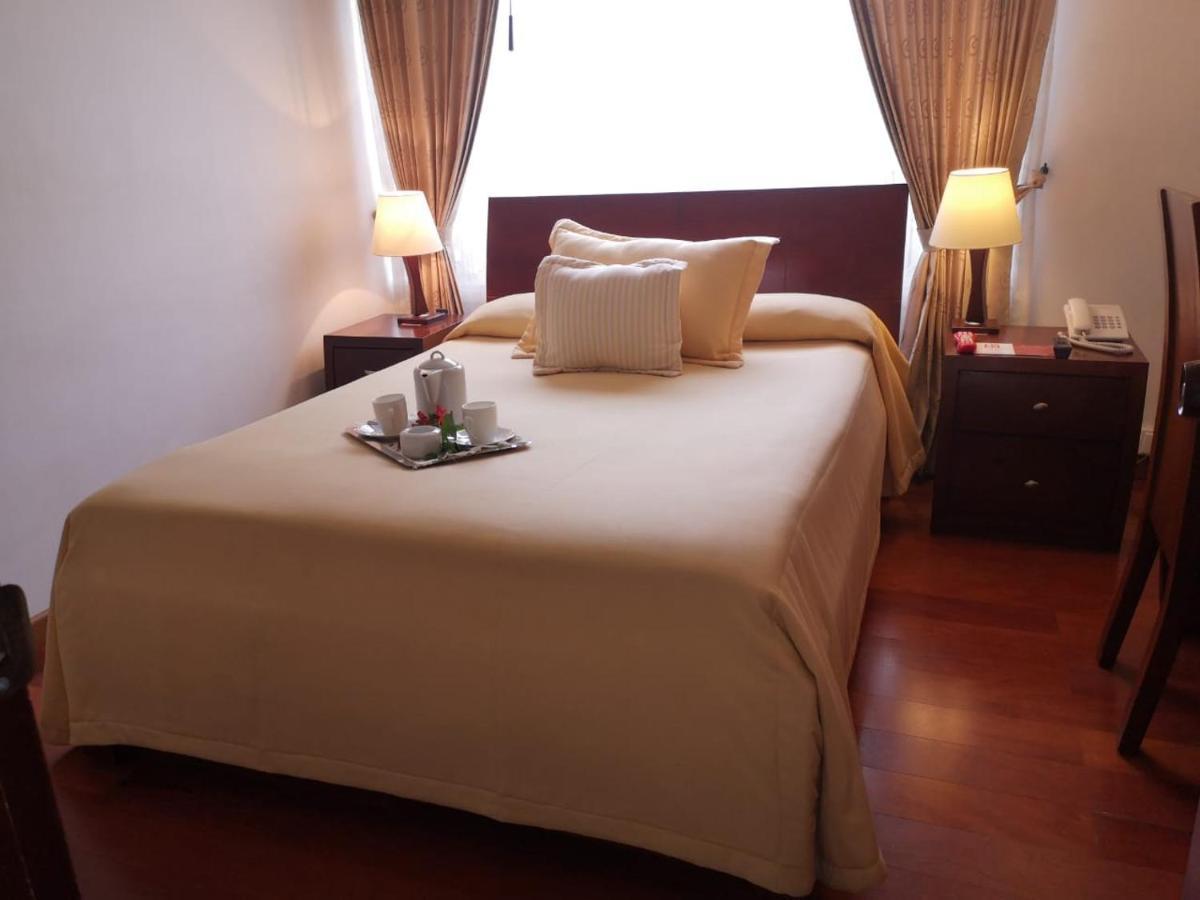 Balmoral Casa & Hotel